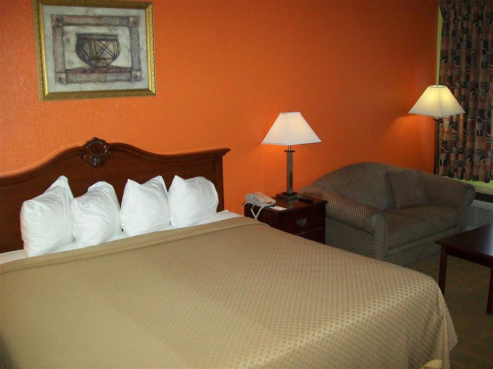 6-lafayette, La Hotel Lafayette