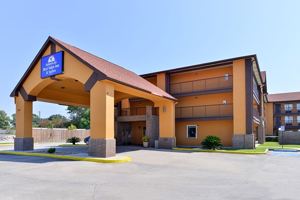 6-lafayette, La 2*