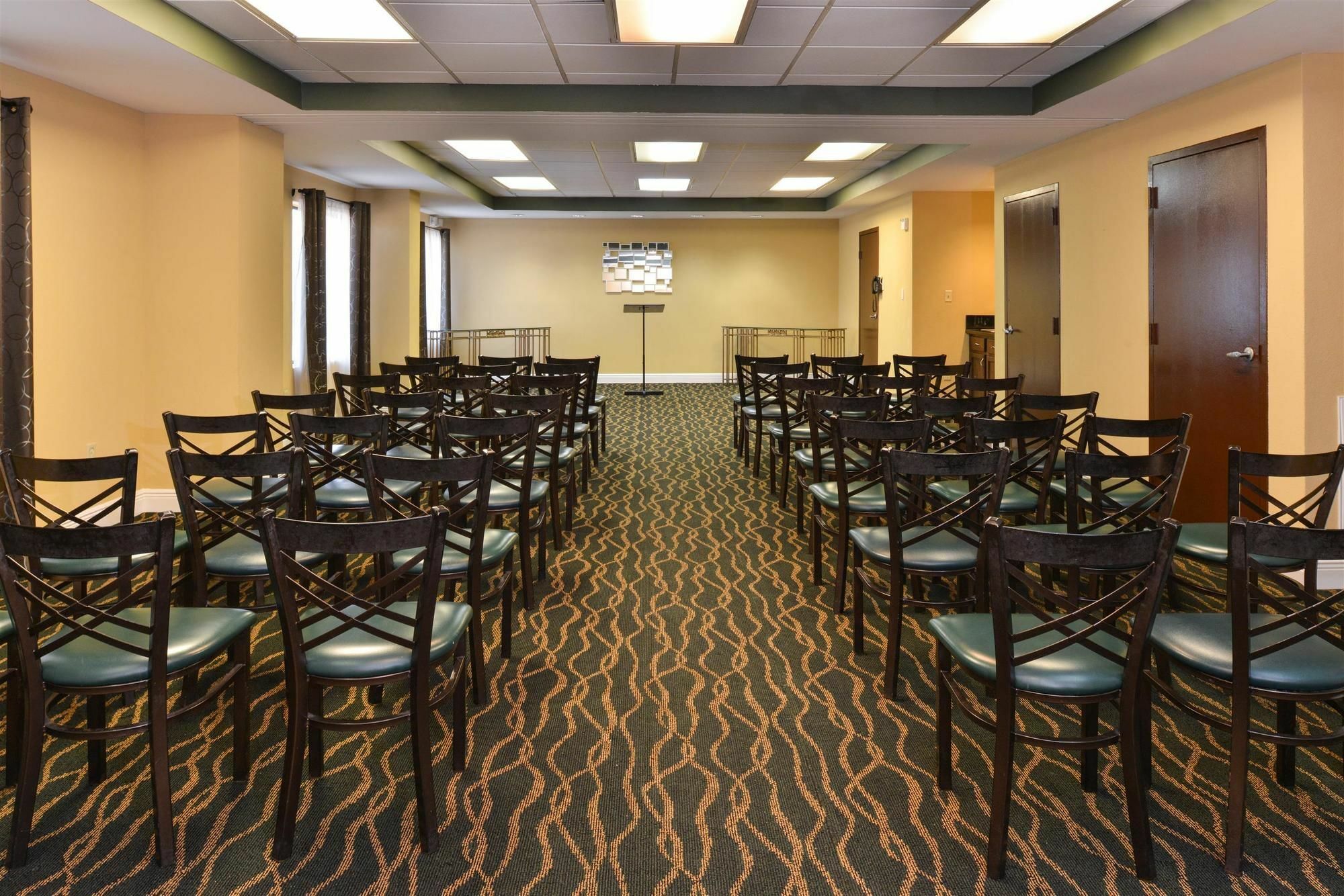 Hotel 6-lafayette, La 2*